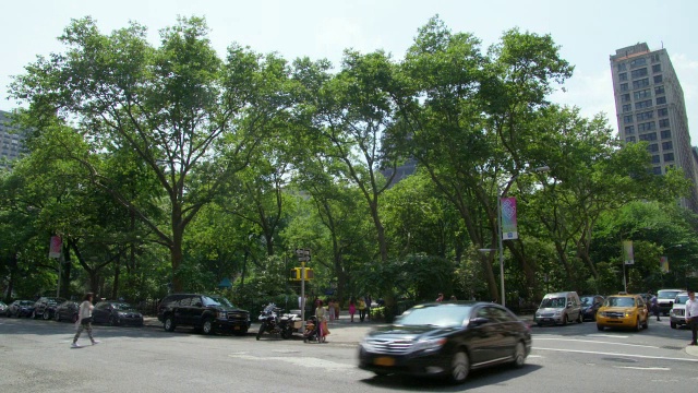 美国纽约麦迪逊广场公园入口的建筑景观视频下载