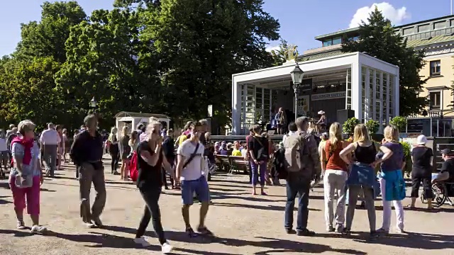 Espa舞台在Esplanade公园-赫尔辛基，芬兰视频素材