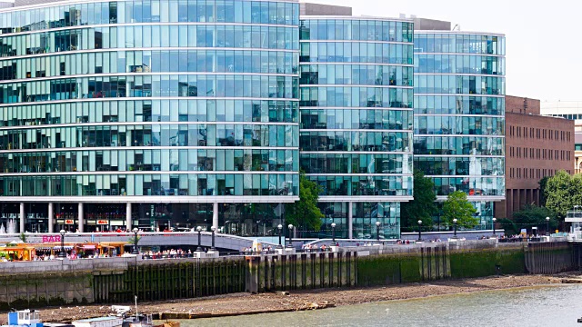办公商业大厦在伦敦，英国-时间推移视频素材