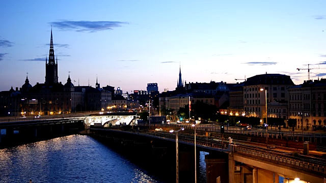 拂晓时分的斯德哥尔摩城市景象视频下载