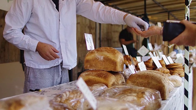 农贸市场面包摊出售视频下载
