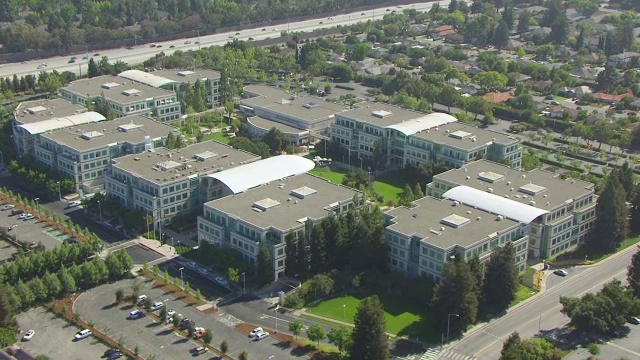 美国加州库比蒂诺苹果总部鸟瞰图视频下载