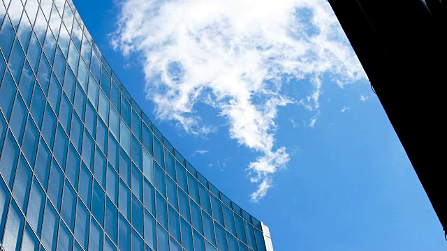 英国伦敦的摩天大楼办公商业大楼-延时视频素材