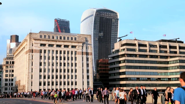 伦敦桥对讲机大楼摩天大楼城市视频素材