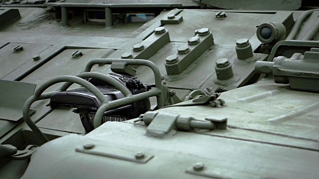 苏联工程车辆的炮塔和装甲面视频素材