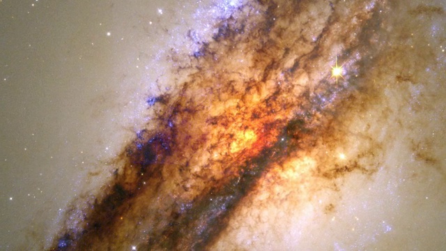半人马座星系，HST视图视频下载