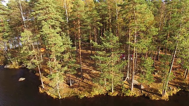 努克西奥国家公园鸟瞰图，芬兰。视频素材