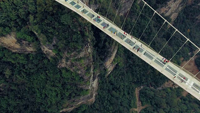 中国湖南新建玻璃桥视频下载
