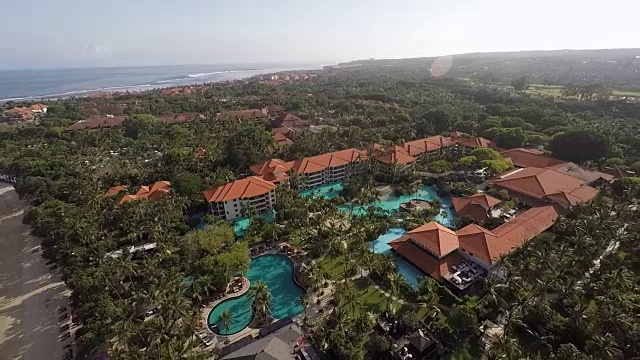 努沙杜瓦海滩和酒店视频下载