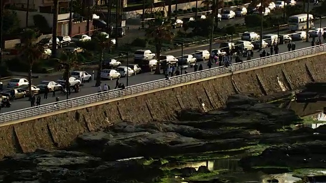 黎巴嫩:海湾岩石人行道视频下载
