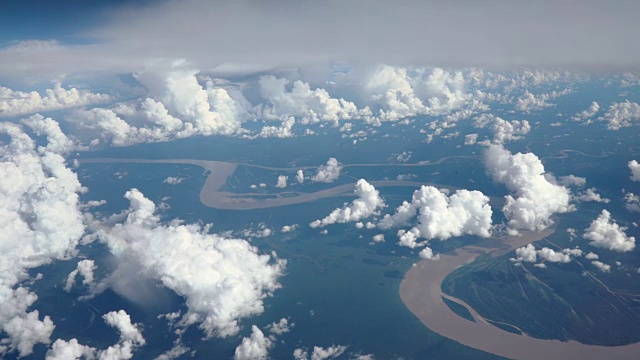 飞越亚马逊河视频下载