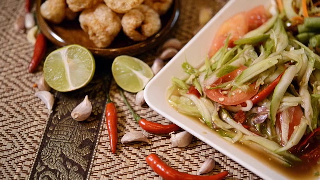 辣黄瓜沙拉，泰国菜视频下载