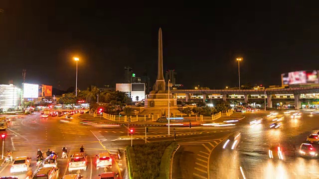 曼谷胜利纪念碑的城市场景视频素材