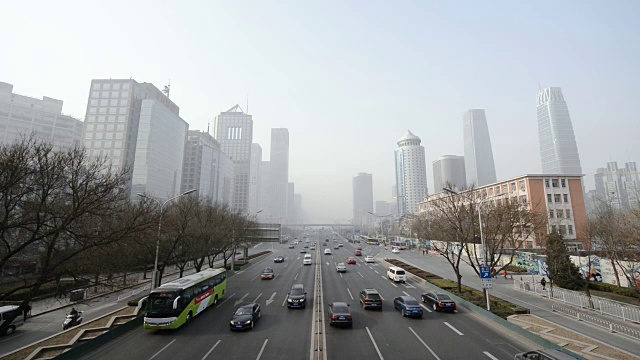 雾霾中的北京中央商务区视频下载