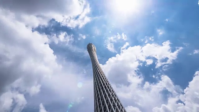 地标广州塔在云天。间隔拍摄视频下载