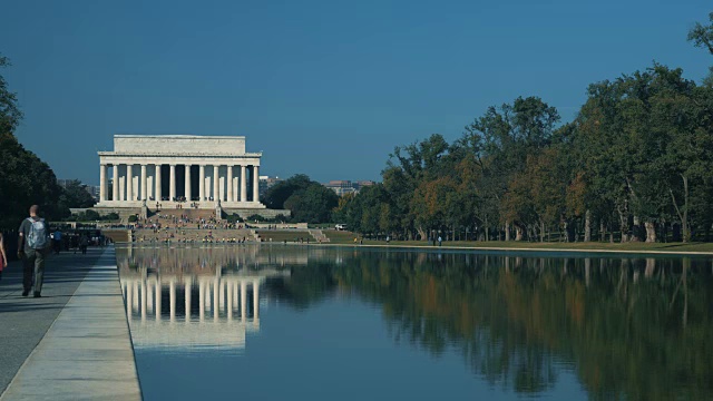 美国华盛顿，林肯纪念堂和反思池视频素材