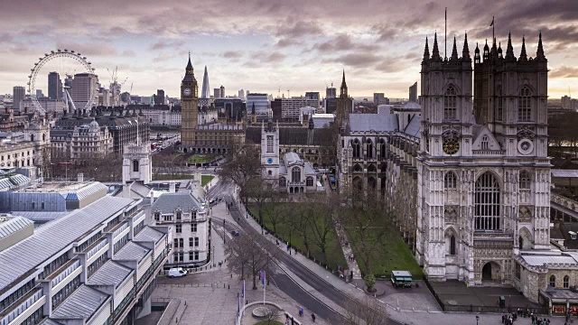 英国伦敦的威斯敏斯特教堂、国会大厦和伦敦眼。视频下载