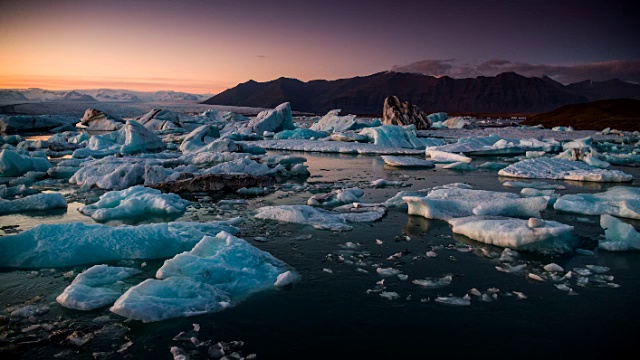 冰岛的Jokulsarlon冰湖视频素材