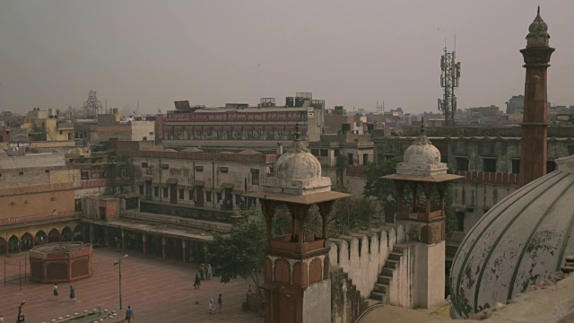 印度一座清真寺的屋顶。视频素材