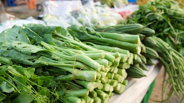 泰国市场上出售的蔬菜视频下载