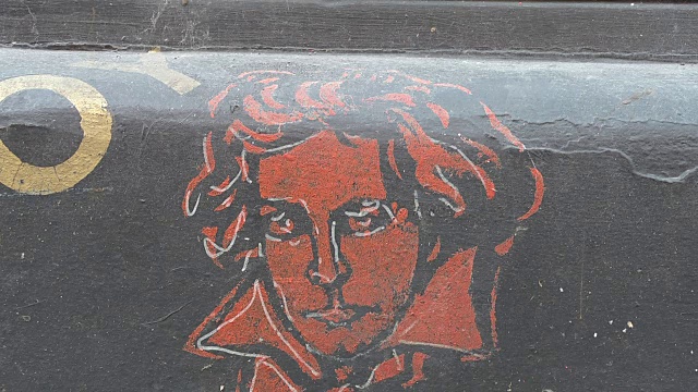 有路德维希·凡·贝多芬头像的涂鸦视频下载