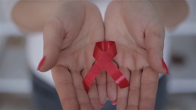 对爱滋病患者的支援视频下载