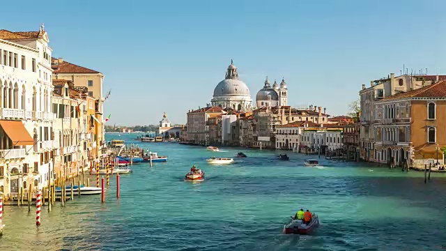 意大利威尼斯的格兰德运河和圣玛丽亚卫生中心。视频素材