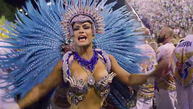 桑巴舞小姐在里约热内卢狂欢节/里约热内卢de Janeiro巴西视频素材