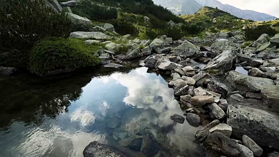 河在山视频素材