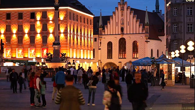 慕尼黑的玛丽恩广场，时光流逝视频素材