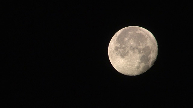霍奇卡尔·松内瑙夫冈 - 霍奇卡尔02上空的月亮视频素材