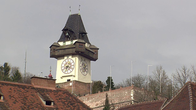 格拉茨的钟楼视频素材