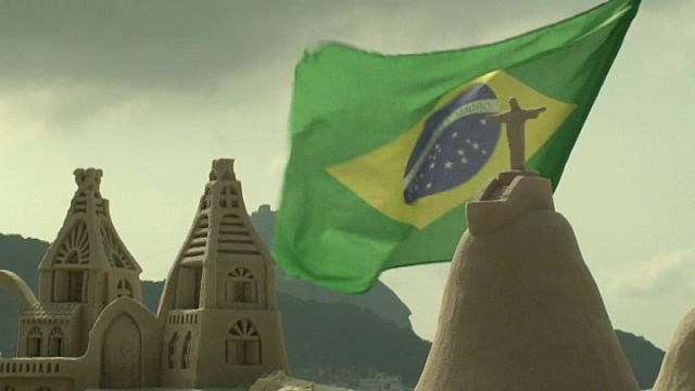 巴西-里约热内卢海滩的砂结构视频下载