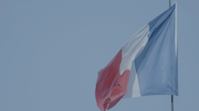 法国国旗飘扬/巴黎，法国视频素材