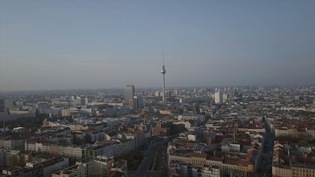 柏林电视塔鸟瞰图视频素材