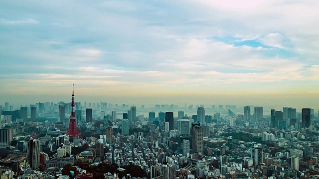4k延时:鸟瞰图东京塔日本视频素材