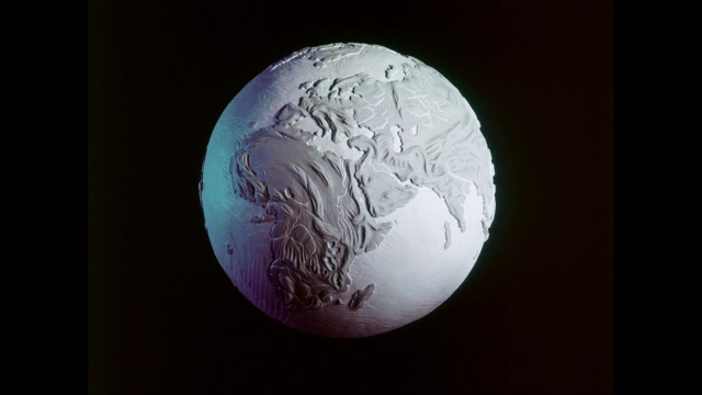 在黑色背景下旋转的WS地球/美国视频下载