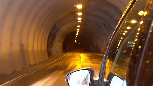 在挪威罗弗敦岛开过隧道的4K视频视频下载