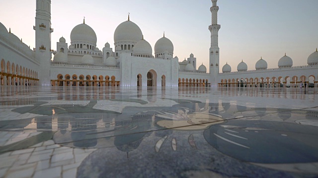 阿拉伯联合酋长国阿布扎比，扎耶德·本·苏丹·阿勒纳哈扬清真寺视频素材