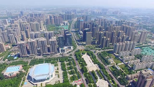 航拍城市景观和城市天际线/中国西安。视频素材