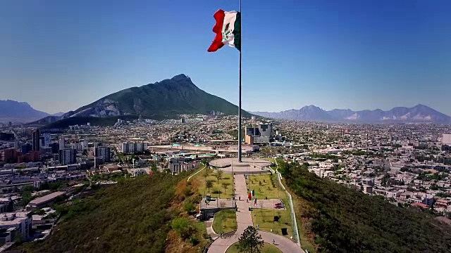 墨西哥国旗在奥比斯帕多视频下载