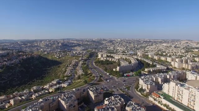 鸟瞰图/基罗——东耶路撒冷西南部的以色列定居点和邻近地区视频素材