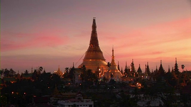 缅甸仰光的金塔视频素材