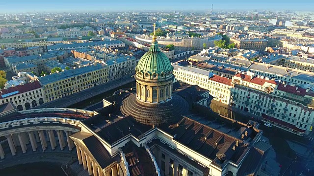 圣彼得堡卡赞斯基大教堂鸟瞰图视频素材