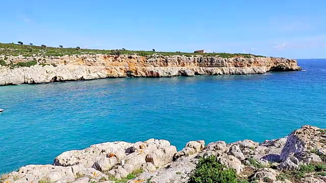 西班牙巴利阿里岛马略卡岛东海岸卡拉马格拉纳的景色视频下载