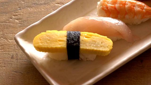 生鲜手握寿司视频素材