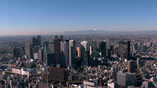 新宿建筑和富士山架空视频下载