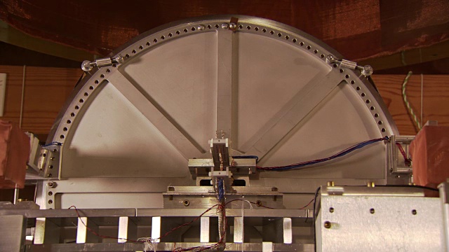 瓦特平衡机轮位于美国盖瑟斯堡国家标准与技术研究所视频素材