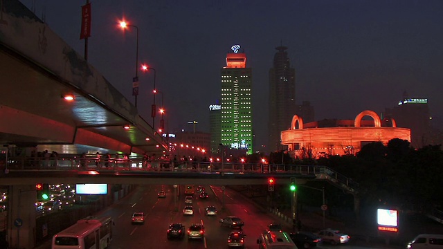 SLO MO, MS，中国，上海，夜间交通视频下载
