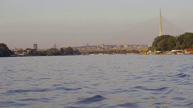 河上的日落视频下载